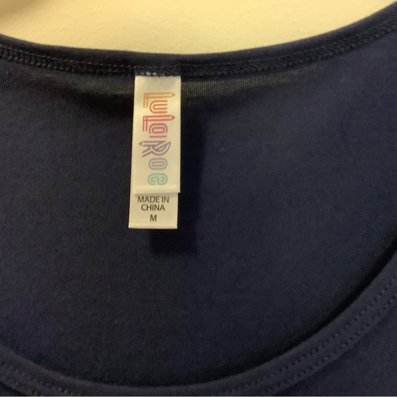 Top - Picture 2 of 2